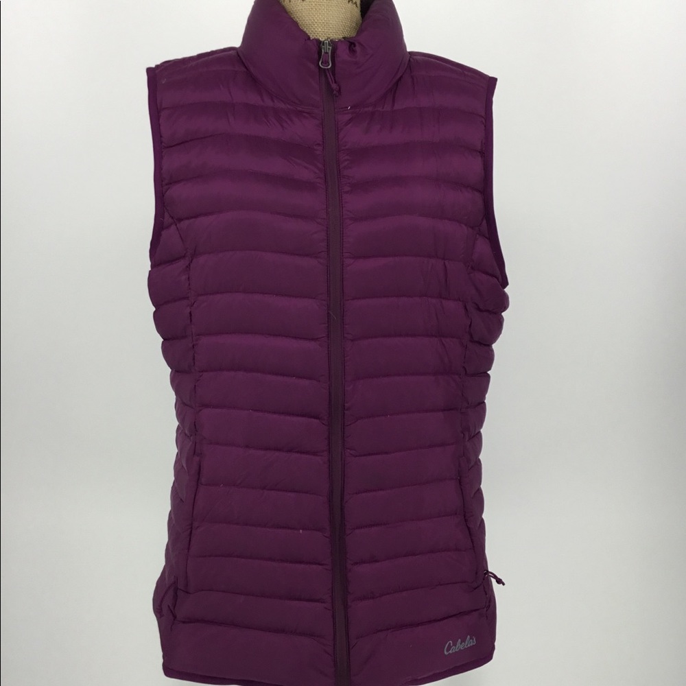Cabela’s Purple Puffer Vest With Full ZIp Size XL